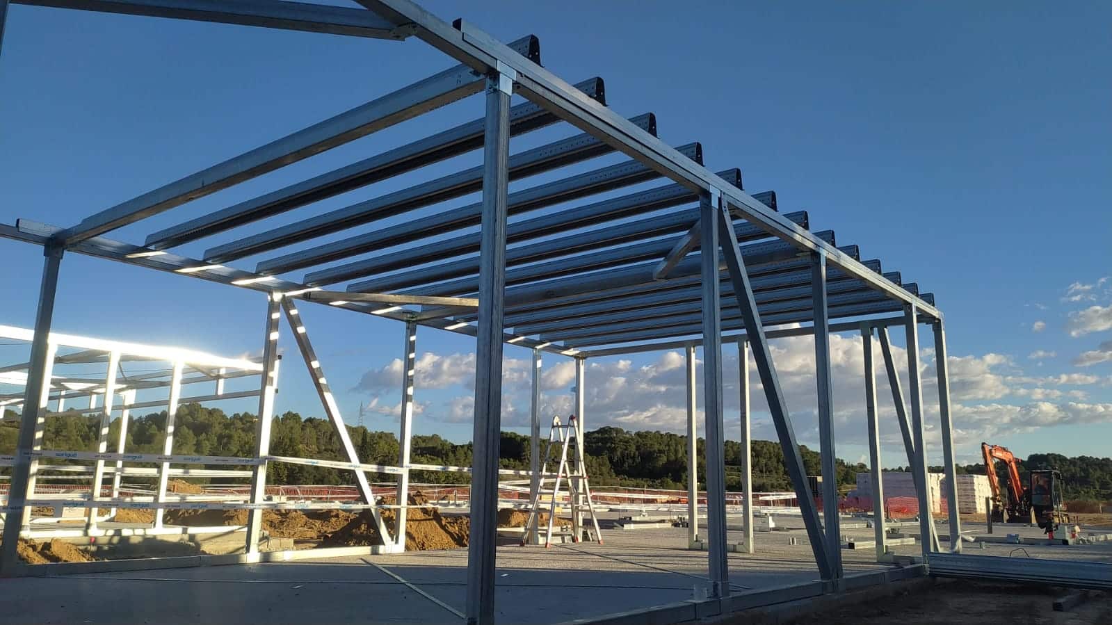 Estructura a mida per a col·legi públic