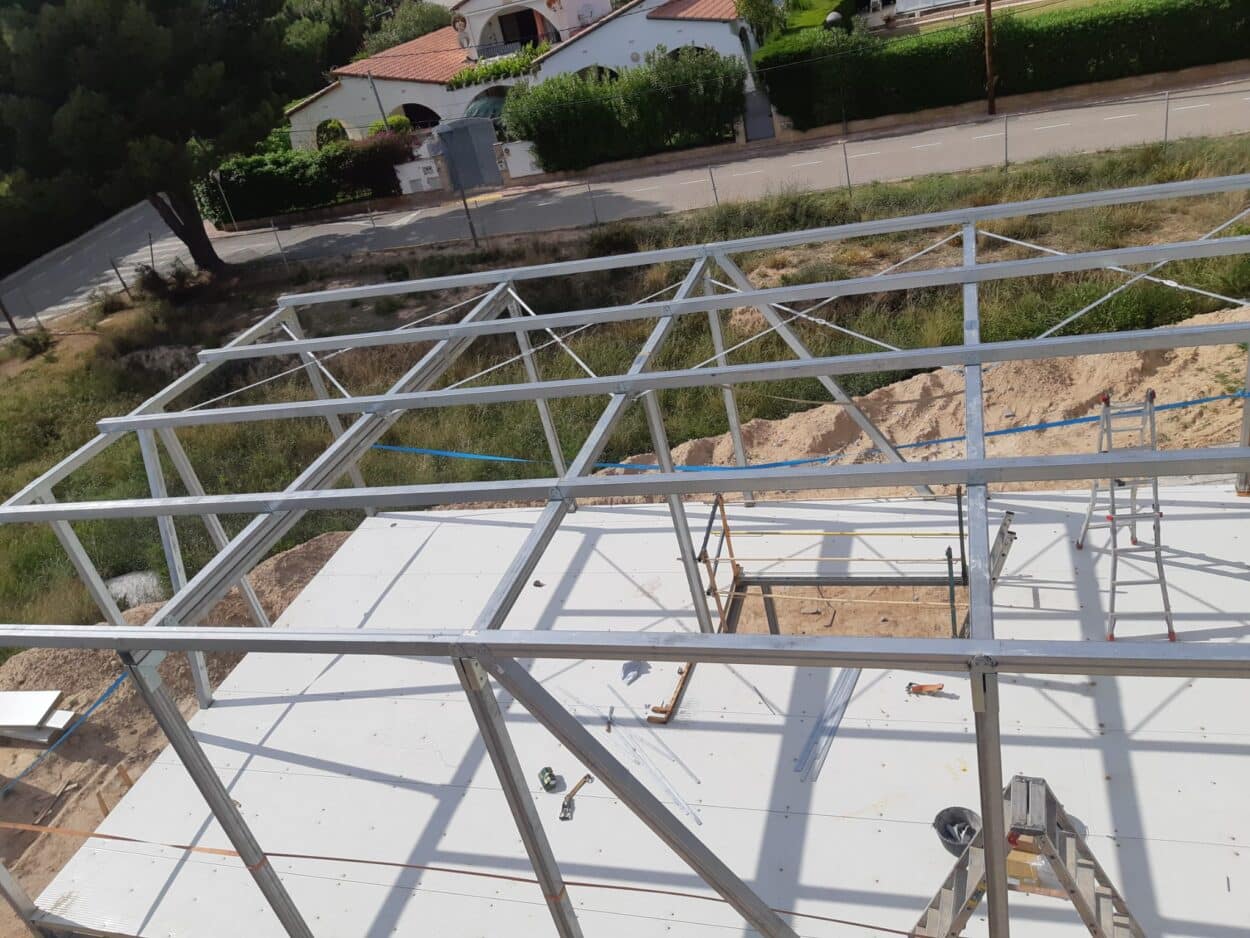 Estructura atornillada con Starmodul.