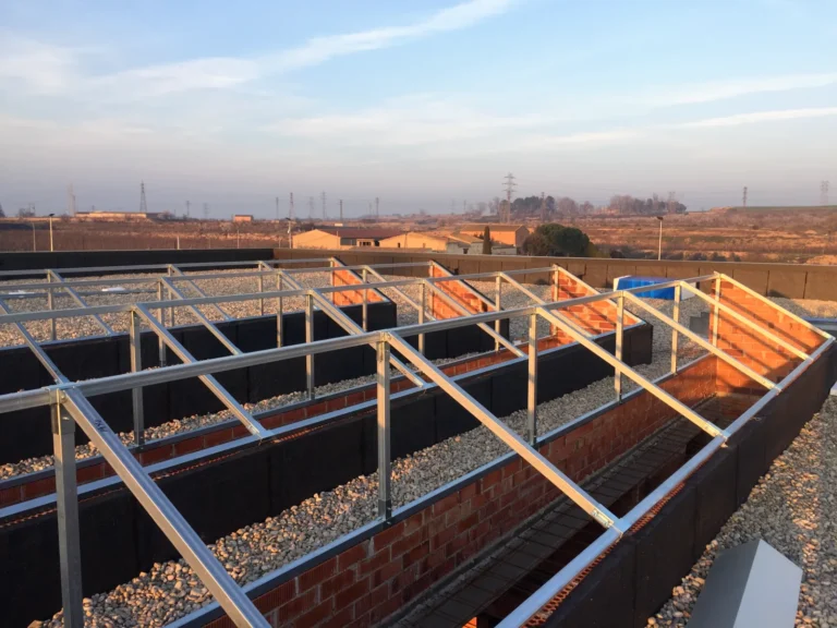 Estructures per a panells solars 30 Estructura de tub starmodul per a plaques solars sobre coberta plana – vista 4
