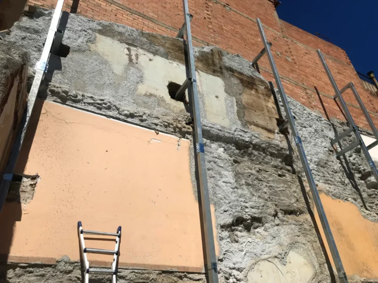 Assemblage de structures en acier 26 Façade réhabilitée sur ossature métallique starmodul à torrefarrera (lleida) – autre vue